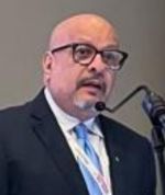 Dr. Alejandro Paradas